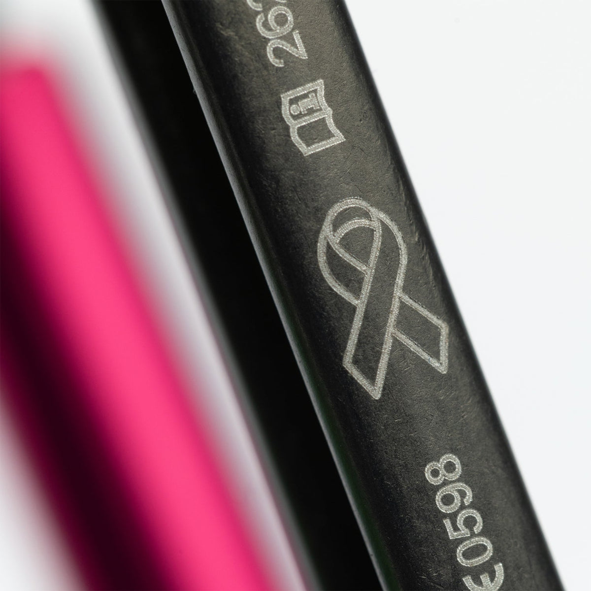 DMM Shadow Quickdraw 12cm - 5-Pack (Breast Cancer Awareness)